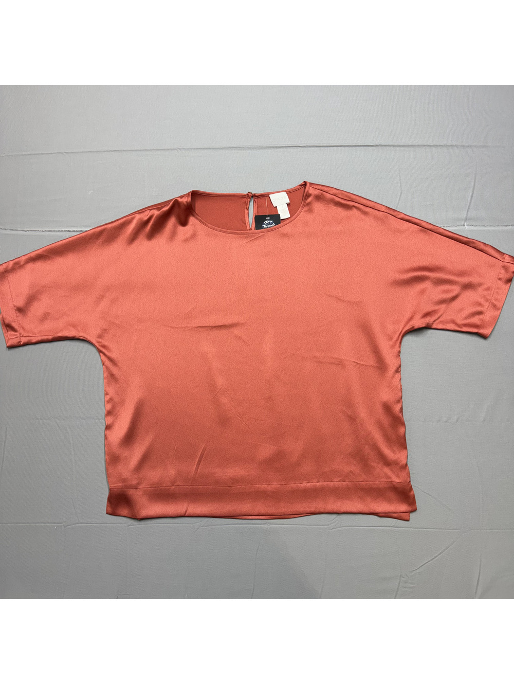 Chico's Women's Satin Dolman Blouse Short Sleeve Top Size 1 M Rust Orange Solid